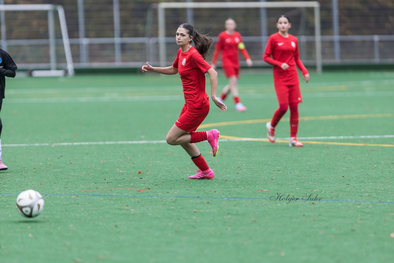 Bild 323 - wCJ VfL Pinneberg - Eimsbuettler TV : Ergebnis: 0:3